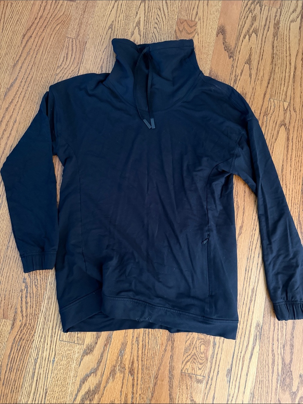 lululemon athletica Black Long-Sleeve Pullover Hoodie